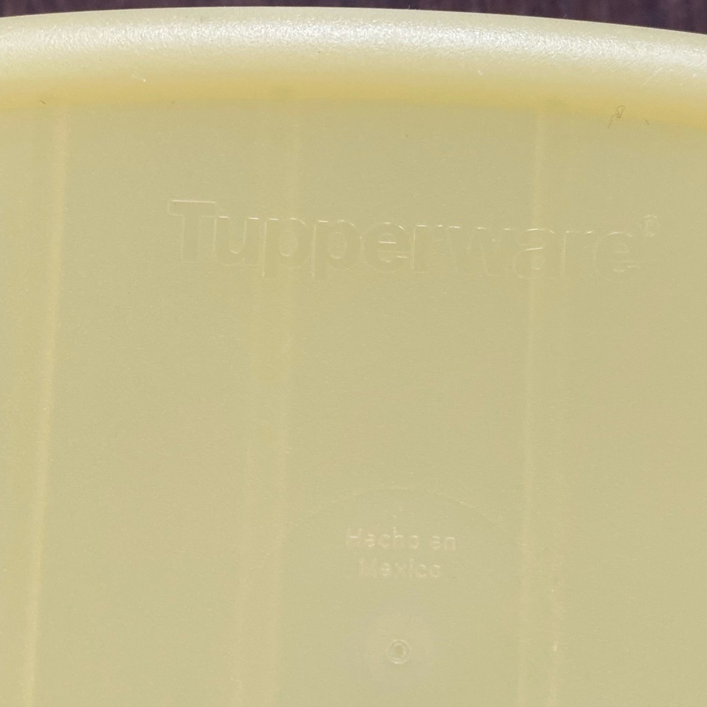 Tupperware Cheese Hanger - Picture 7 of 8